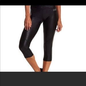 Bebe black Capri pants